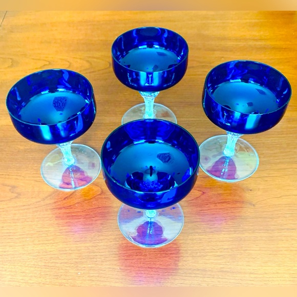Set of 4 royal blue coctail glasses ice-cream bowls desert glasses with pedestal - Picture 2 of 7